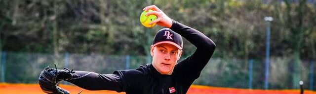 Revideret program for U19 den 18. april Revideret program for U19 den 18. april
