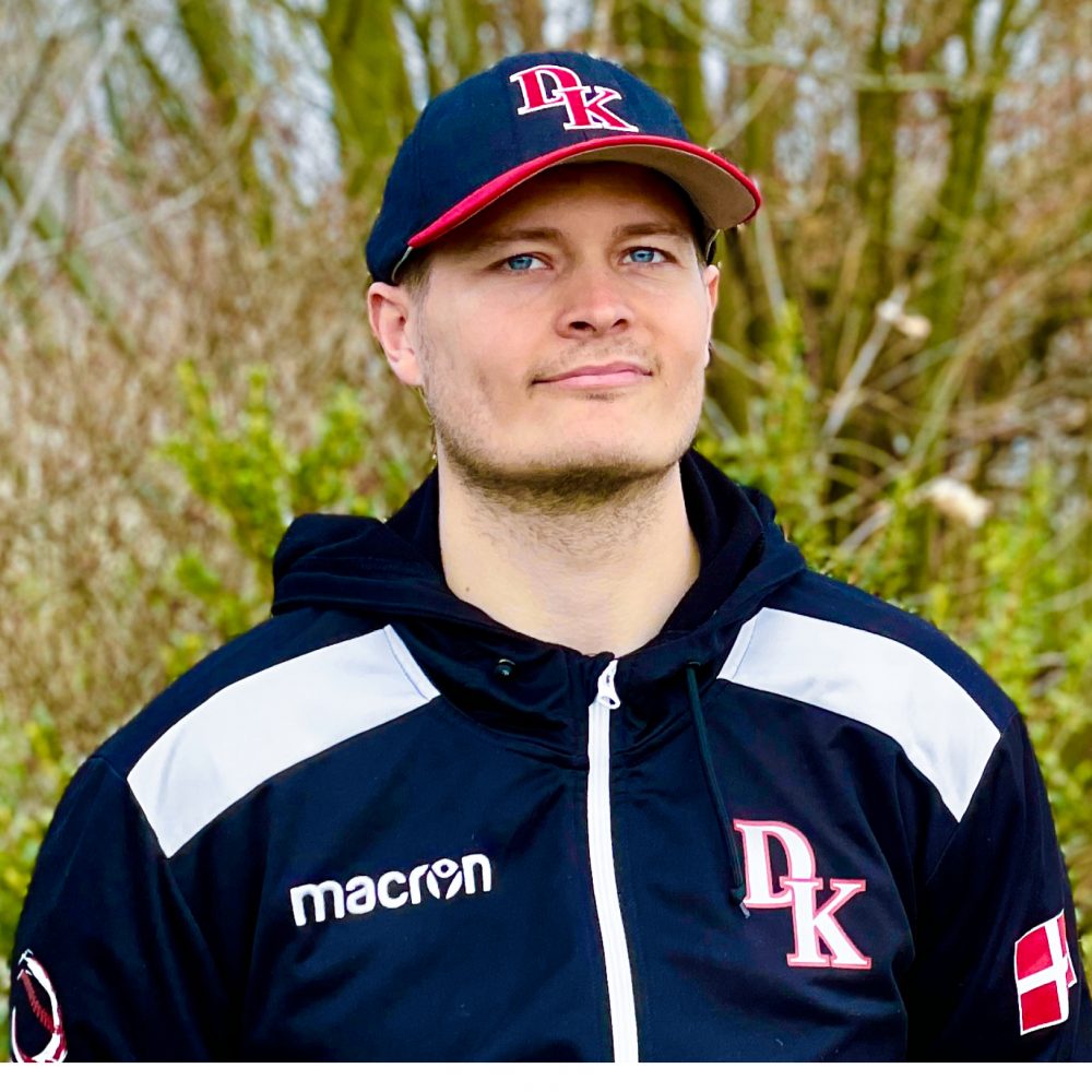 DK softtball women 202122 DK softtball women 202122